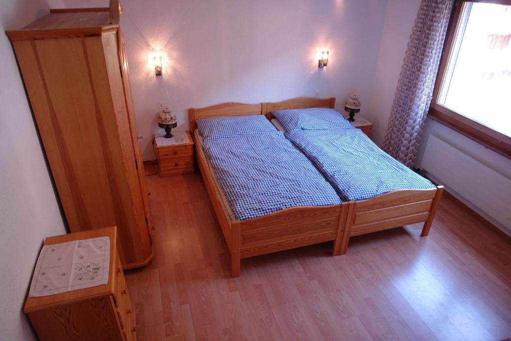 Ferienwohnung Myzermatt Monazit Zimmer foto