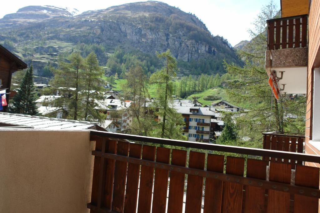 Ferienwohnung Myzermatt Monazit Zimmer foto